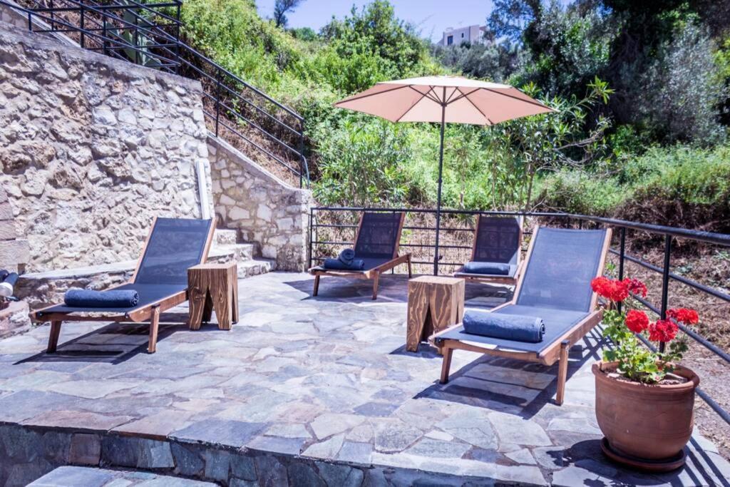 Villa Ventus, 40Sqm Private Pool & Hot Tub! Roussospítion Eksteriør bilde