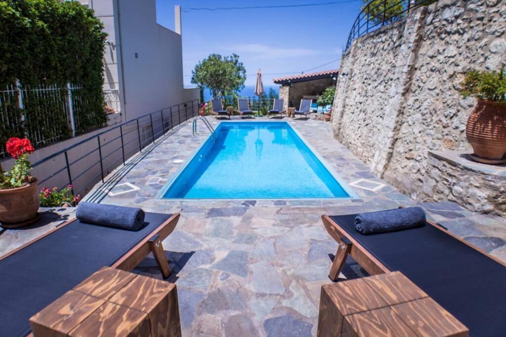 Villa Ventus, 40Sqm Private Pool & Hot Tub! Roussospítion Eksteriør bilde