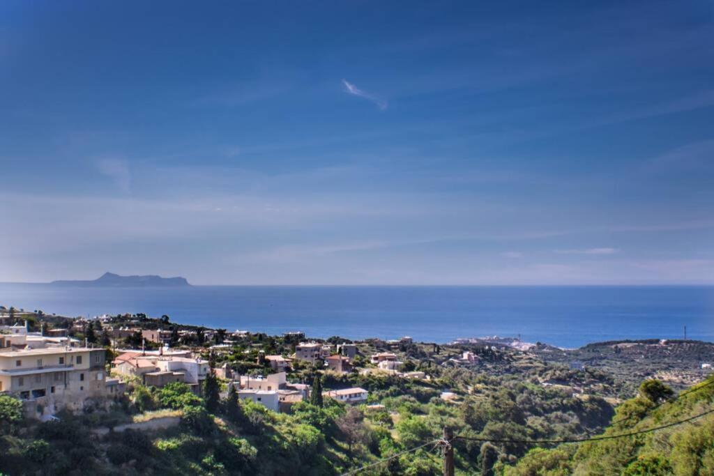 Villa Ventus, 40Sqm Private Pool & Hot Tub! Roussospítion Eksteriør bilde