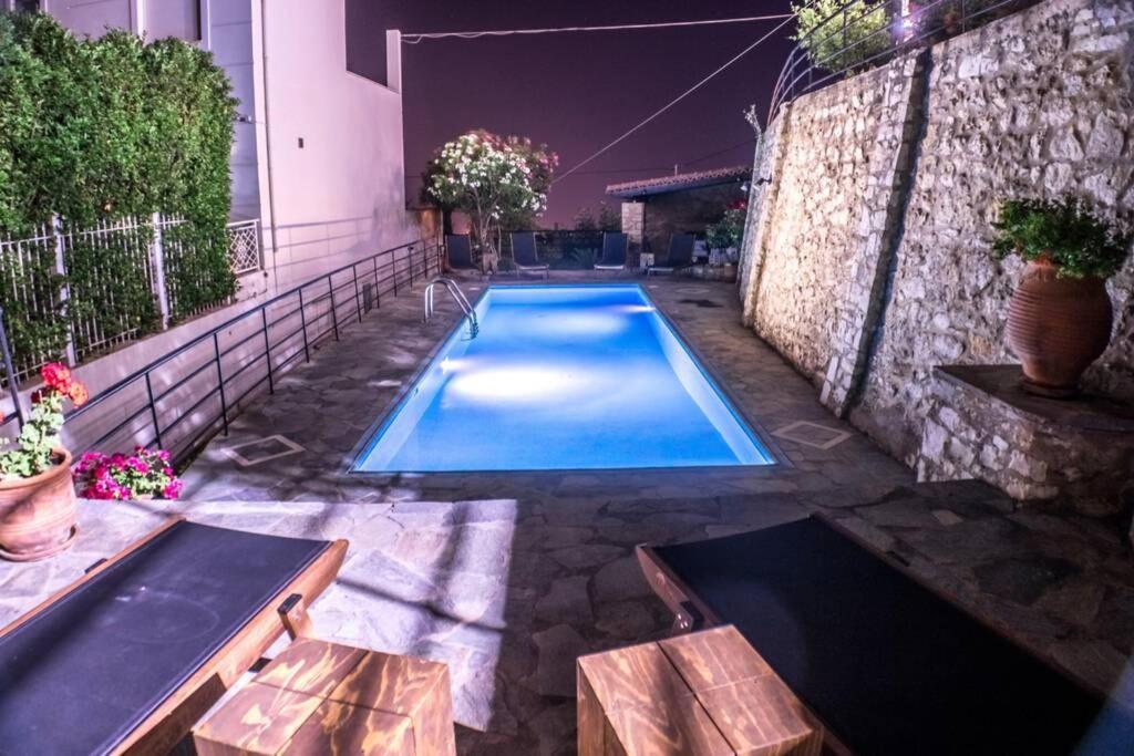 Villa Ventus, 40Sqm Private Pool & Hot Tub! Roussospítion Eksteriør bilde
