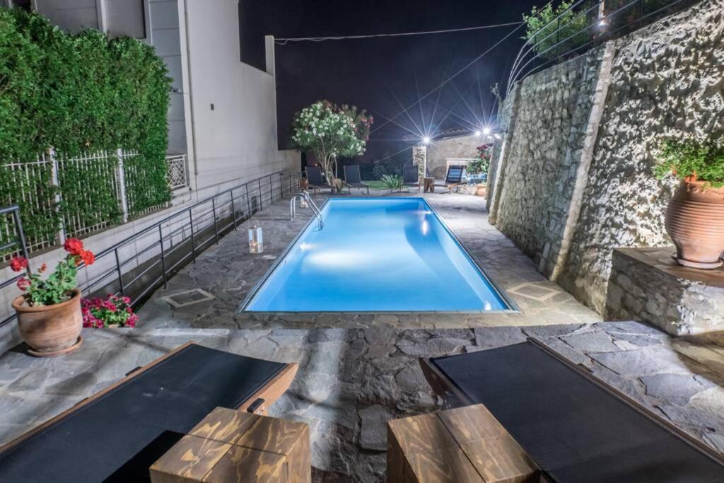 Villa Ventus, 40Sqm Private Pool & Hot Tub! Roussospítion Eksteriør bilde