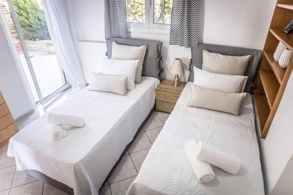 Villa Ventus, 40Sqm Private Pool & Hot Tub! Roussospítion Eksteriør bilde